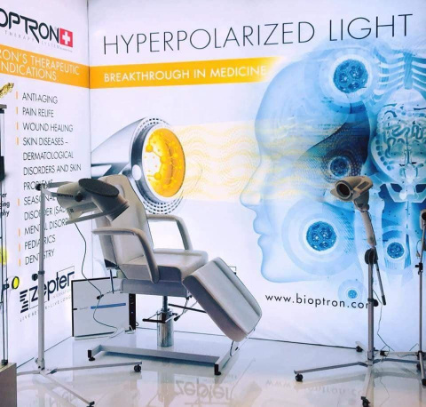 Lampa BIOPTRON Pro 1 Zepter GRATIS z Filtrem Fulerenowym + statyw stołowy + 7 Filtrów Koloroterapii Lampa BIOPTRON Pro 1 Zepter GRATIS z Filtrem Fulerenowym + statyw stołowy + 7 Filtrów Koloroterapii